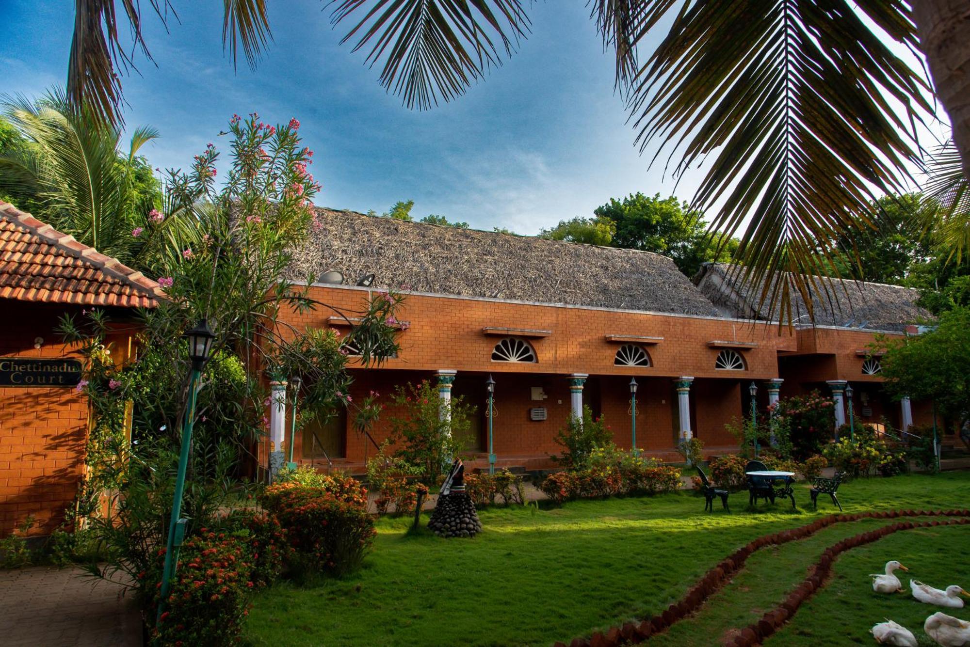 Chettinadu Court- HERITAGE VIEW Kānādukāttān Extérieur photo